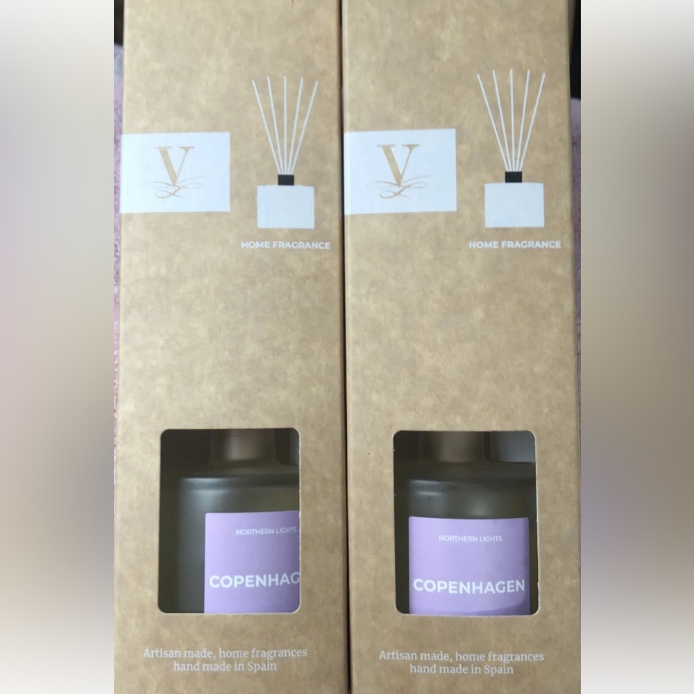 Vila Hermanos Northern Lights Copenhagen Diffuser 3.38 oz Lot Of 2